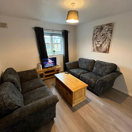 Newcastle Townhouse Apartment กัลเวย์ ภายนอก รูปภาพ